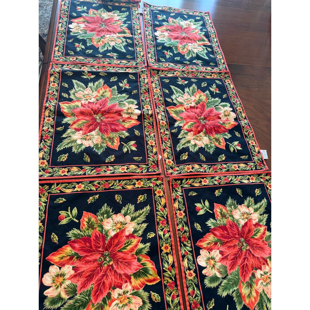 April Cornell Christmas Poinsettia Placemats Set  6 Placemats + 1 Napkin